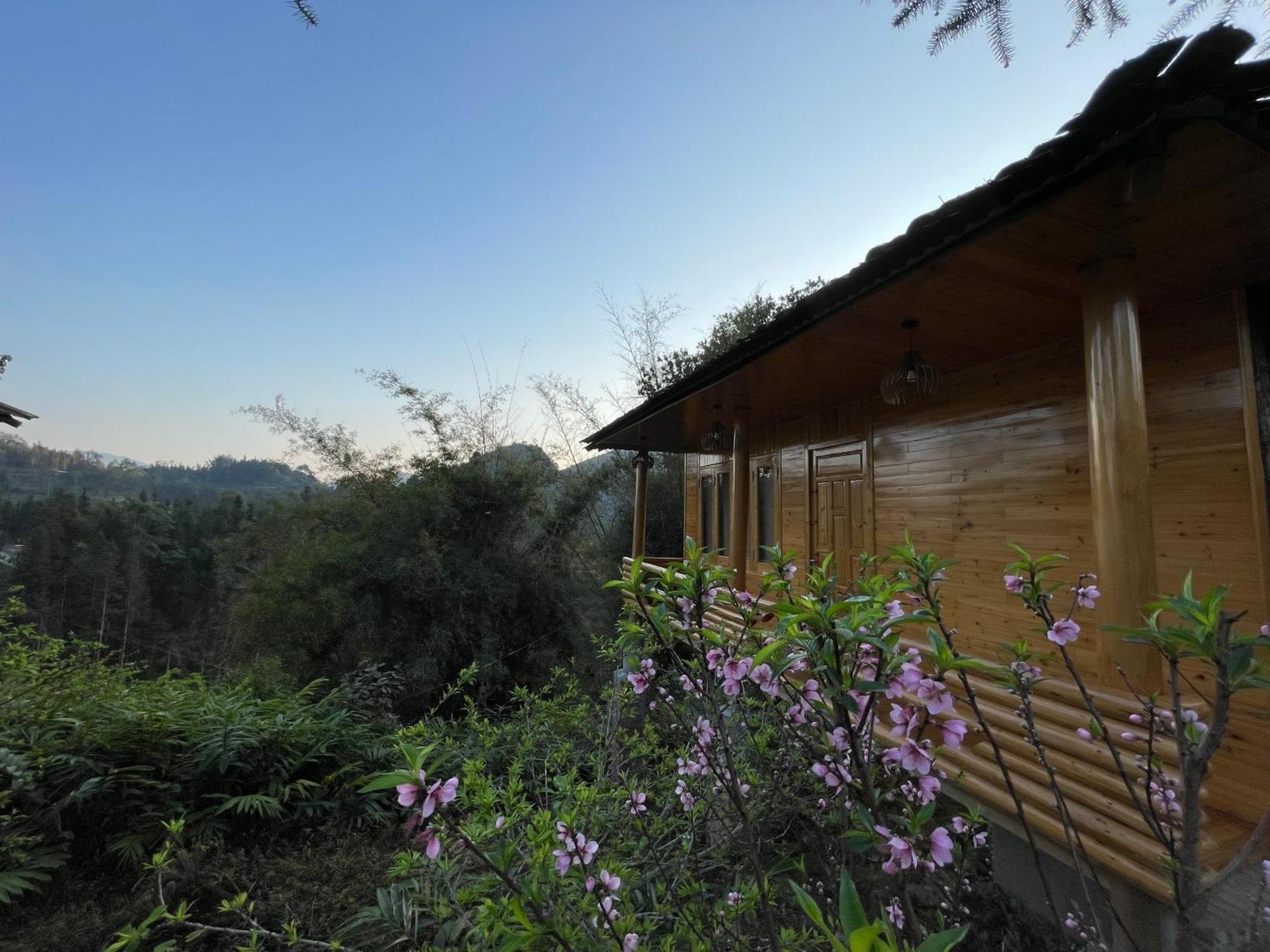 So H'Mong Homestay Бак-Ха Екстер'єр фото