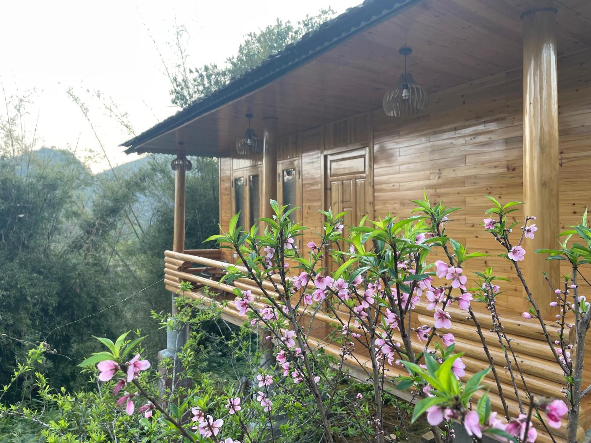 So H'Mong Homestay Бак-Ха Екстер'єр фото