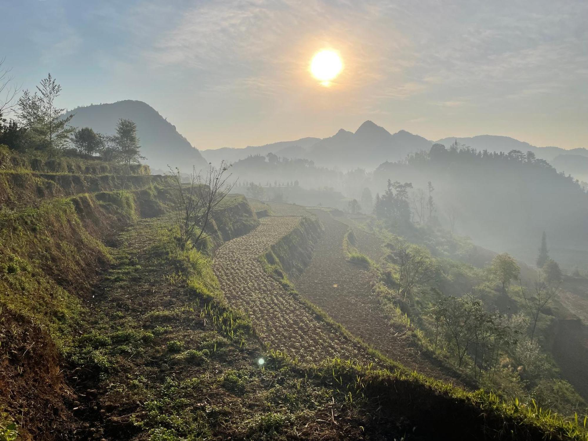 So H'Mong Homestay Бак-Ха Екстер'єр фото