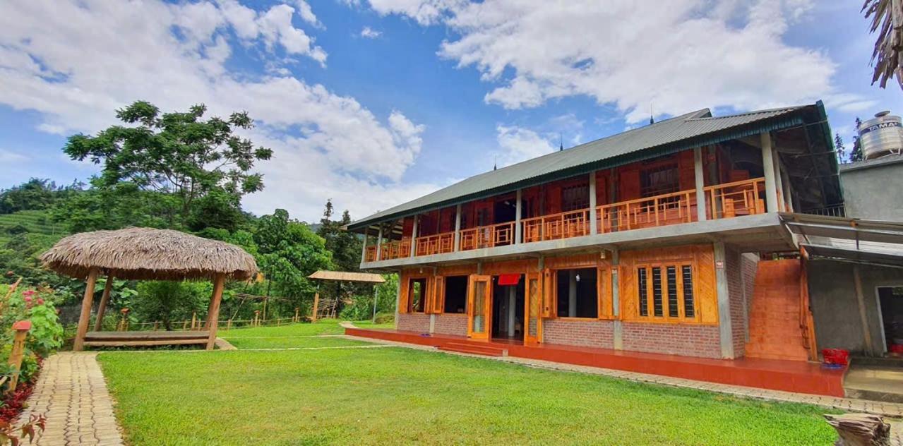 So H'Mong Homestay Бак-Ха Екстер'єр фото